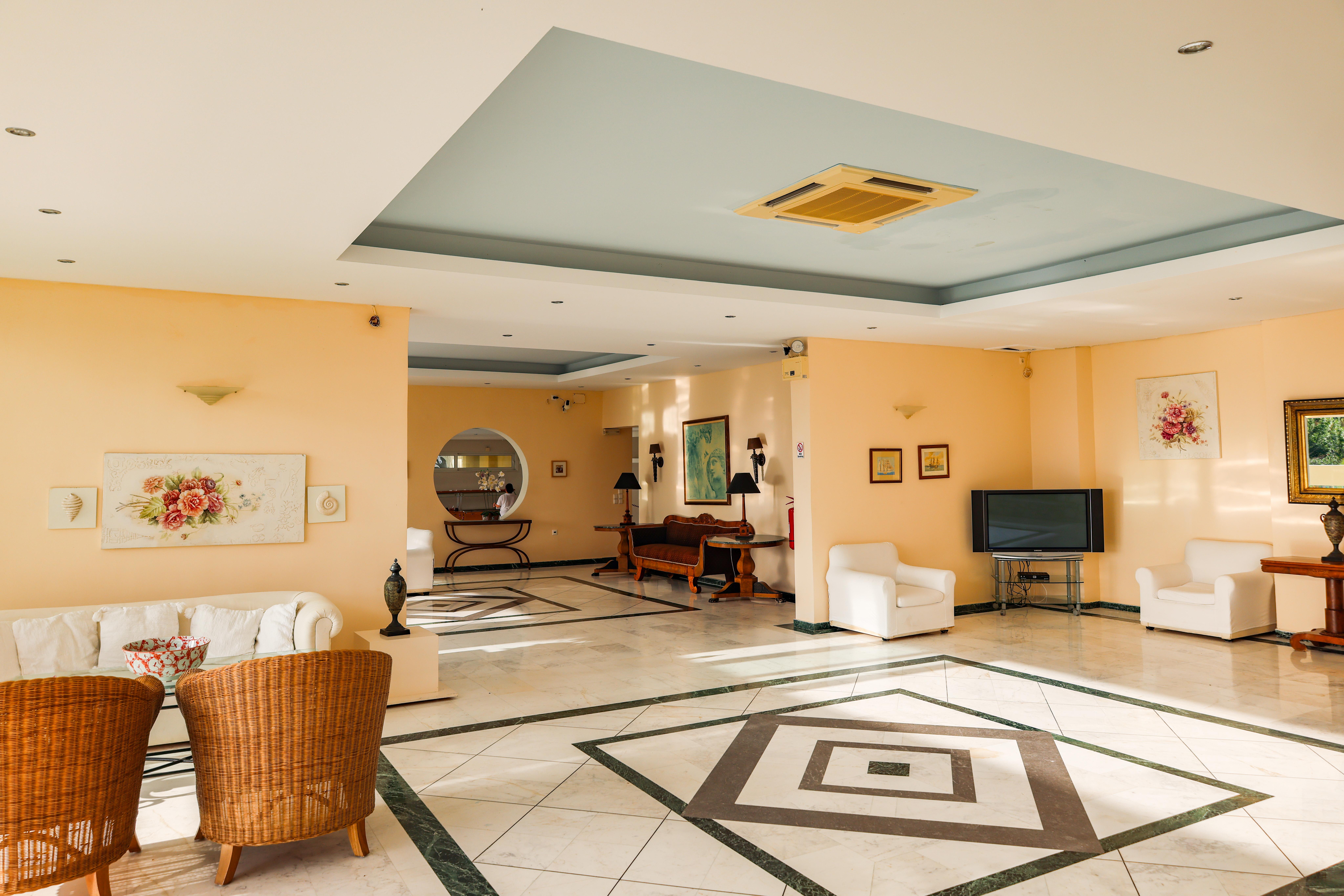Kanapitsa Mare Hotel Extérieur photo